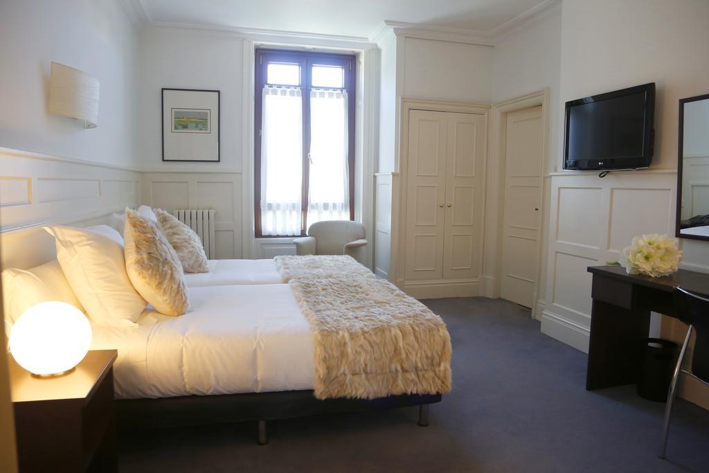 Hotel Olajauregi Дуранго Стая снимка