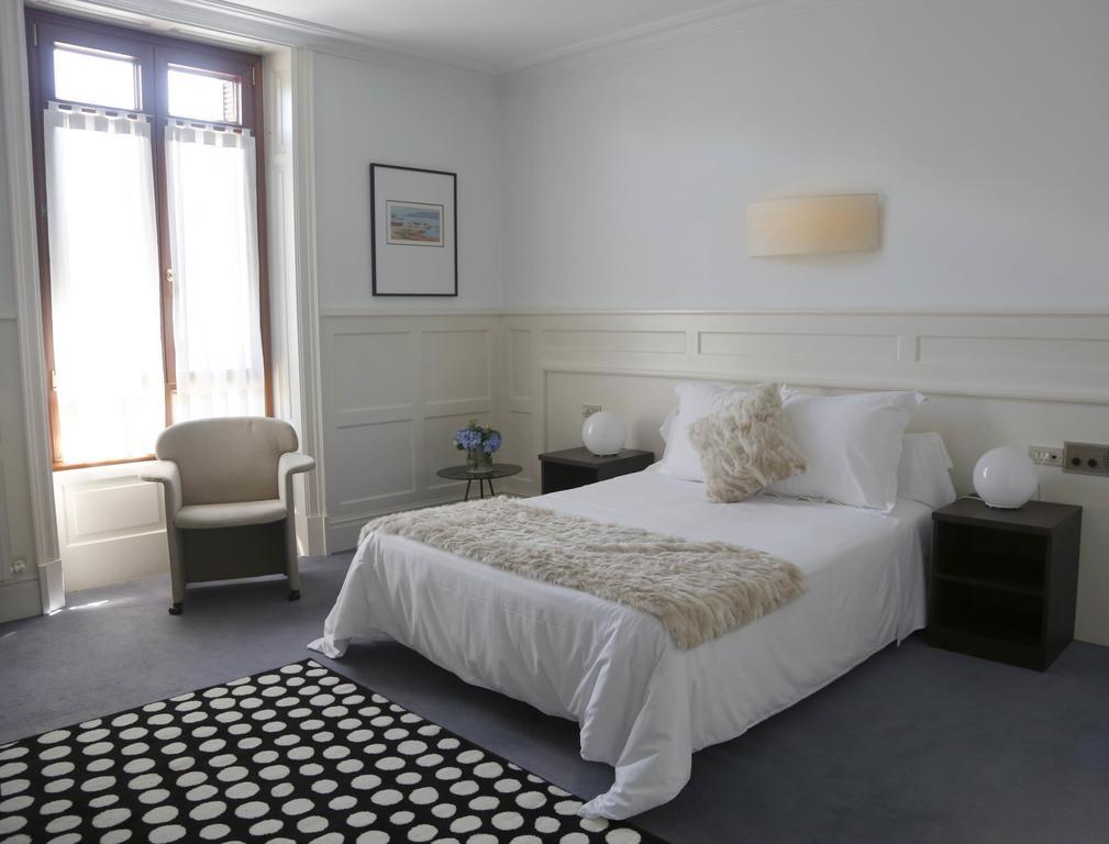 Hotel Olajauregi Дуранго Стая снимка