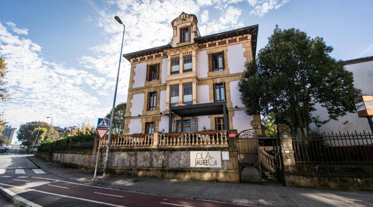 Hotel Olajauregi Дуранго Екстериор снимка
